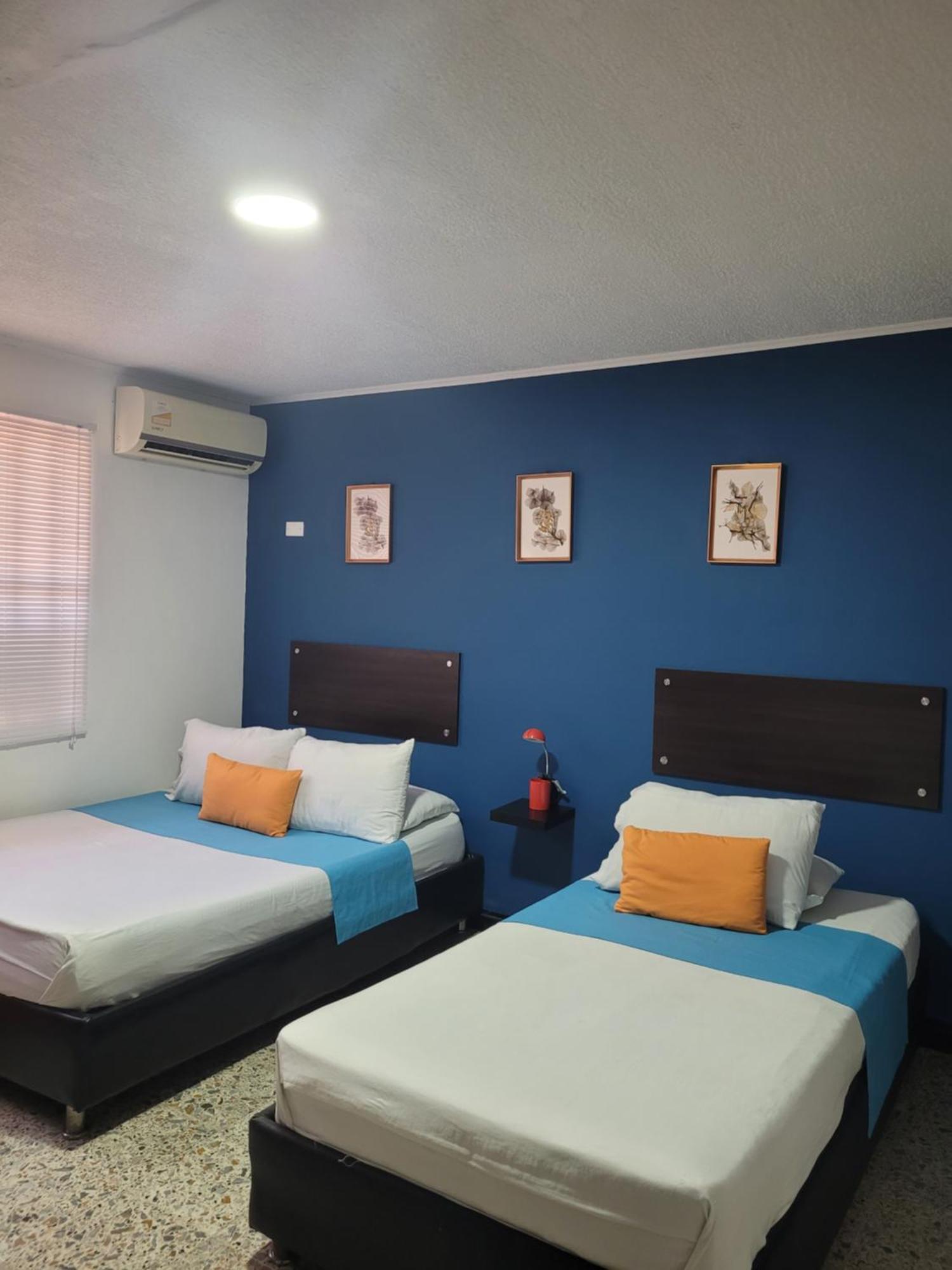 Costana - Inn 2*