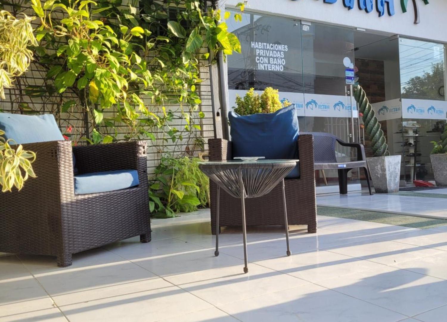 Costana -