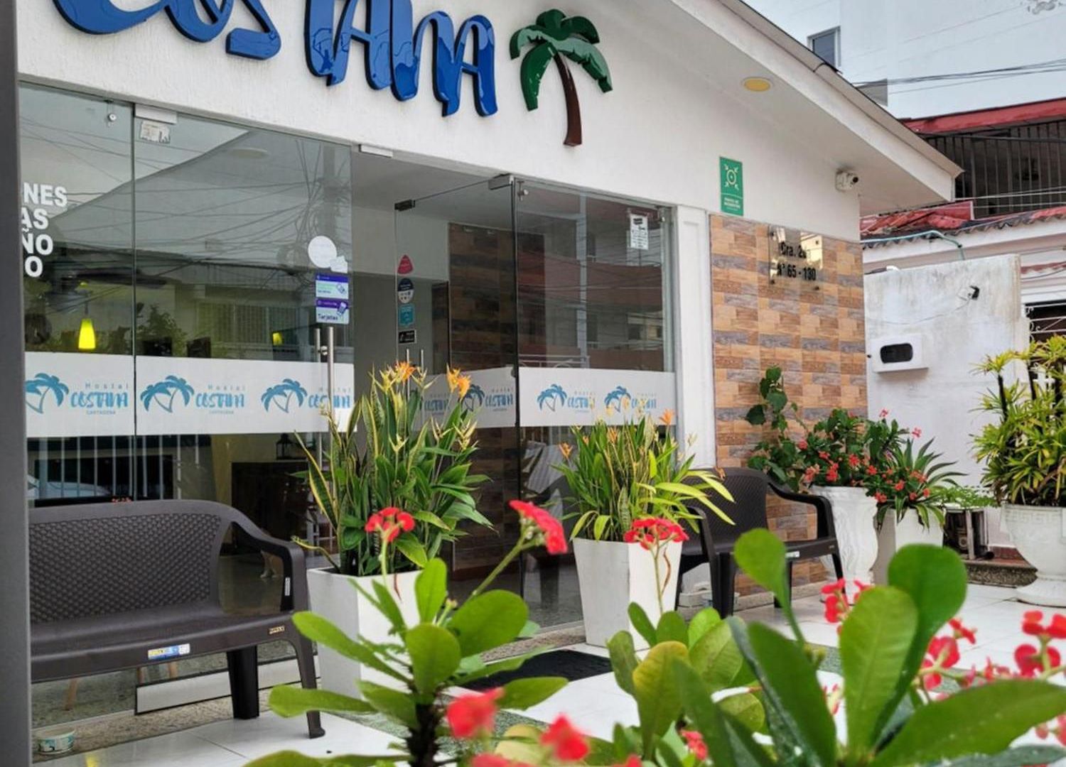 Costana -
